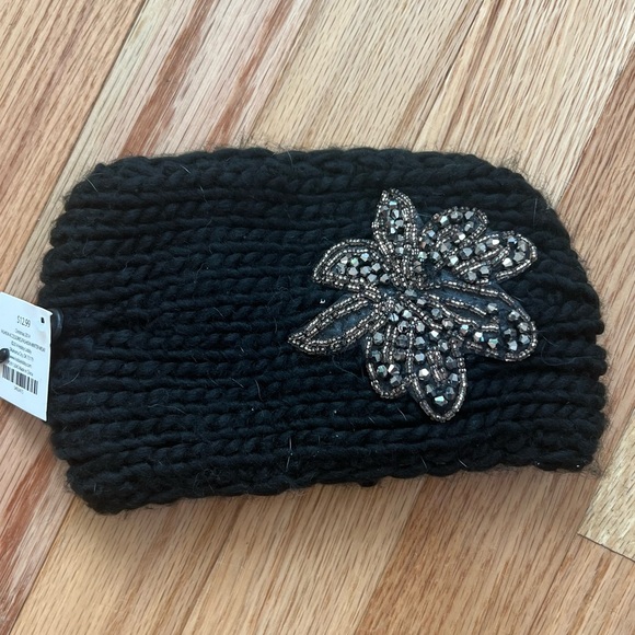 Hobby Lobby Accessories - Bedazzled Winter Headband